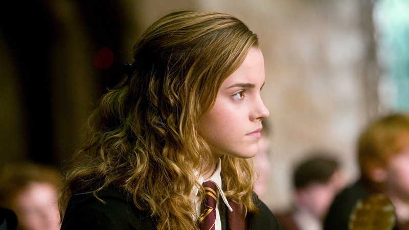 Did Draco Kiss Hermione? (Movies vs. Books)