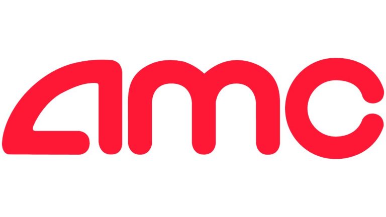 AMC CEO Pushes for 45-Day Theatrical Window at CinemaCon, Three Of Six Major Studios Agree