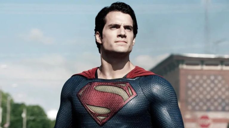 Zack Snyder Calls Henry Cavill The Undeniable Superman