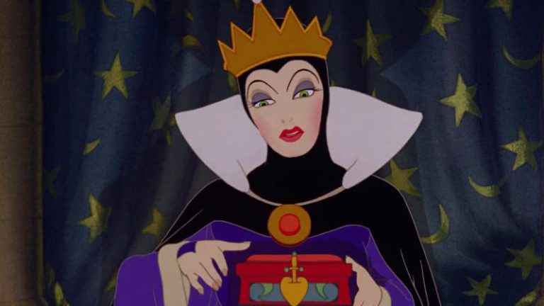 Disneyland’s Evil Queen Performer Opens Up About Abrupt Dismissal and Eye-Opening Insights