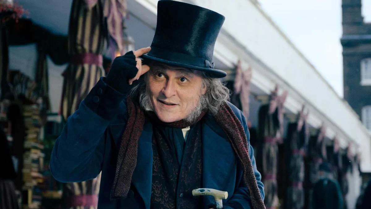 Johnny Depp Transforms Into Scrooge in New 'Ebenezer' Photos and Wild ...